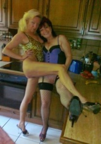 KOSTENLOSER WHATSAPP SEX SIE SUCHT IHN MÜNCHEN SEX Ladies ficken reife hausfrauen