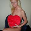 Ein blonder Engel bläst ohne Gummi Angebote Hobbyhuren & Callgirls